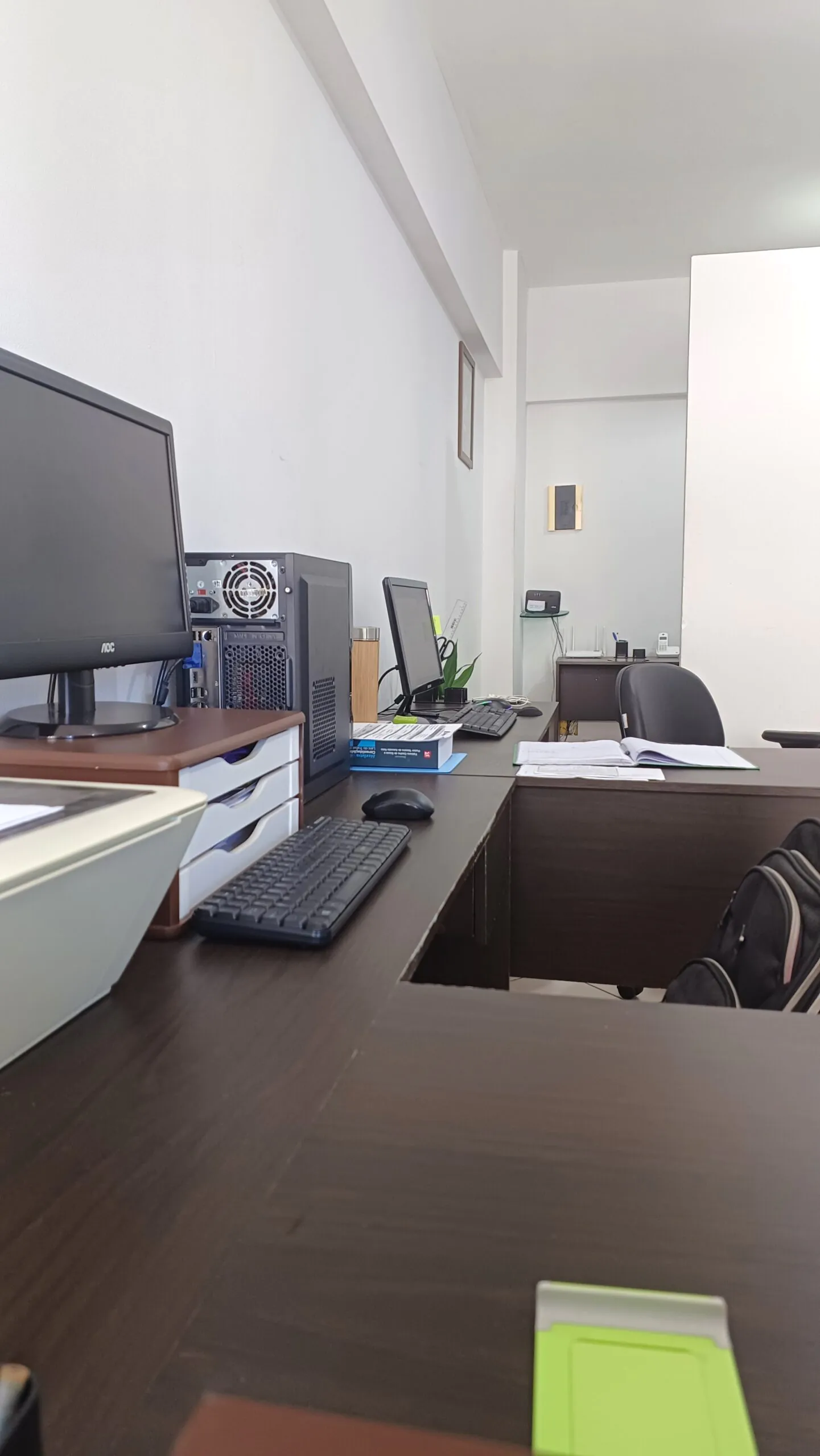 Estação de trabalho da Expertising Contabilidade em Buraquinho, Lauro de Freitas