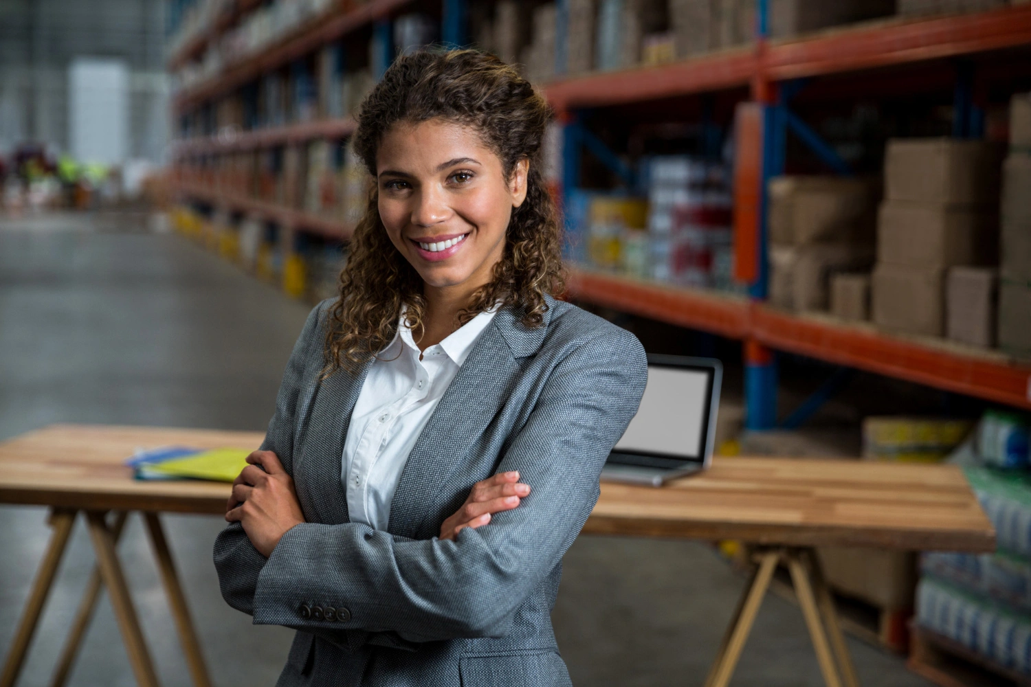 Empresário em sua empresa